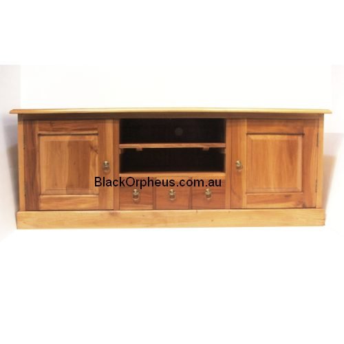 Entertainment Unit 2 Solid Door 3 Drawer – view 3
