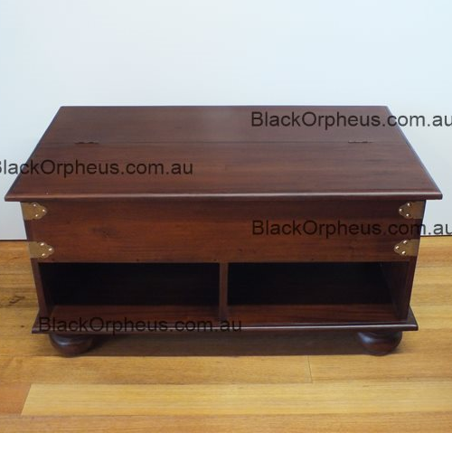 Coffee table with Storage